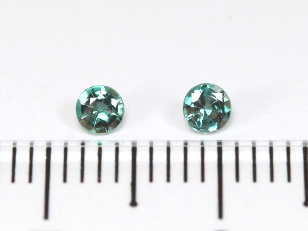 アレキサンドライト