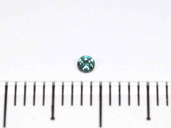 アレキサンドライト