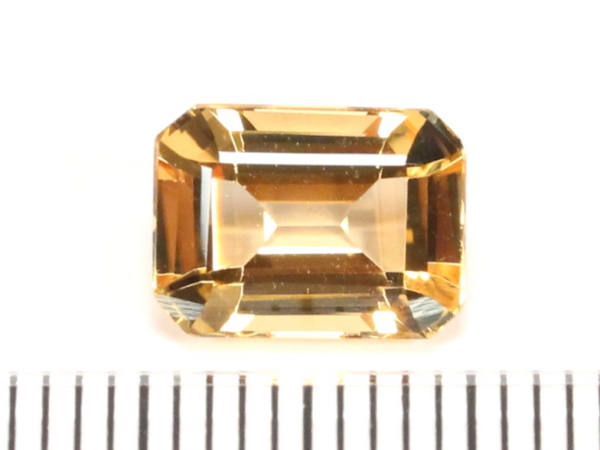 インペリアルトパーズ