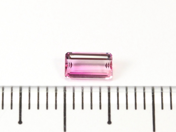 �C���y���A���g�p�[�Y