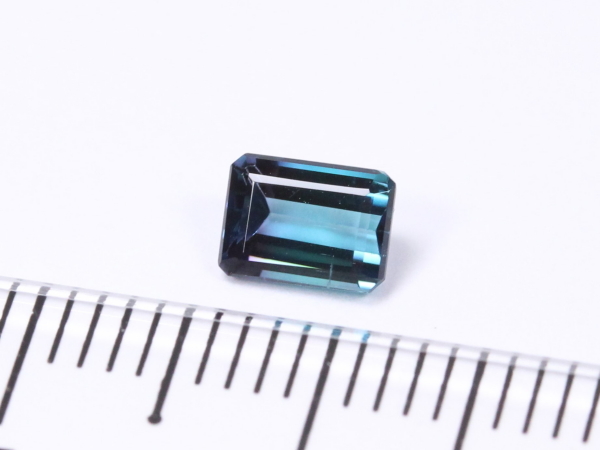 パライバトルマリン