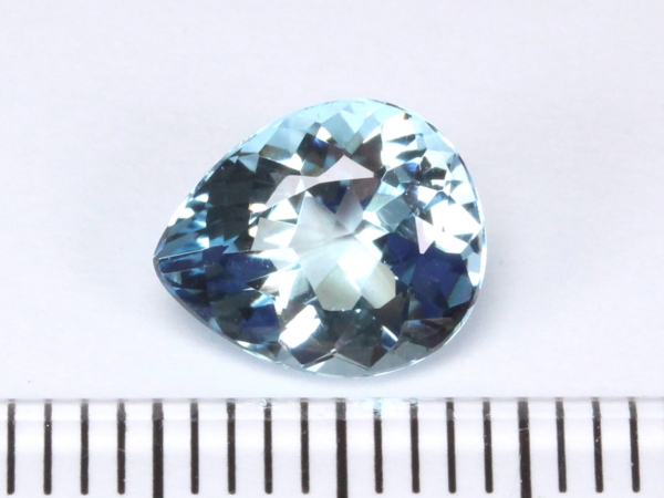 �A�N�A�}����