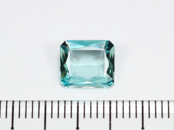 ���[�N���[�X