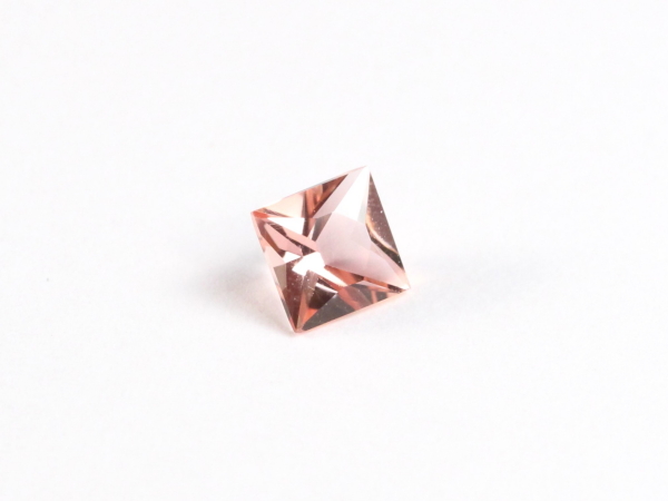 �C���y���A���g�p�[�Y