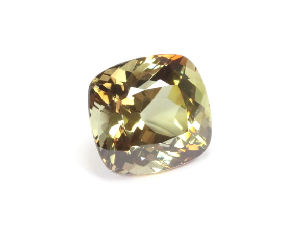 �A���_�����[�T�C�g