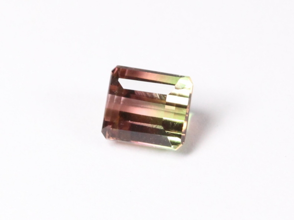 �g���}����